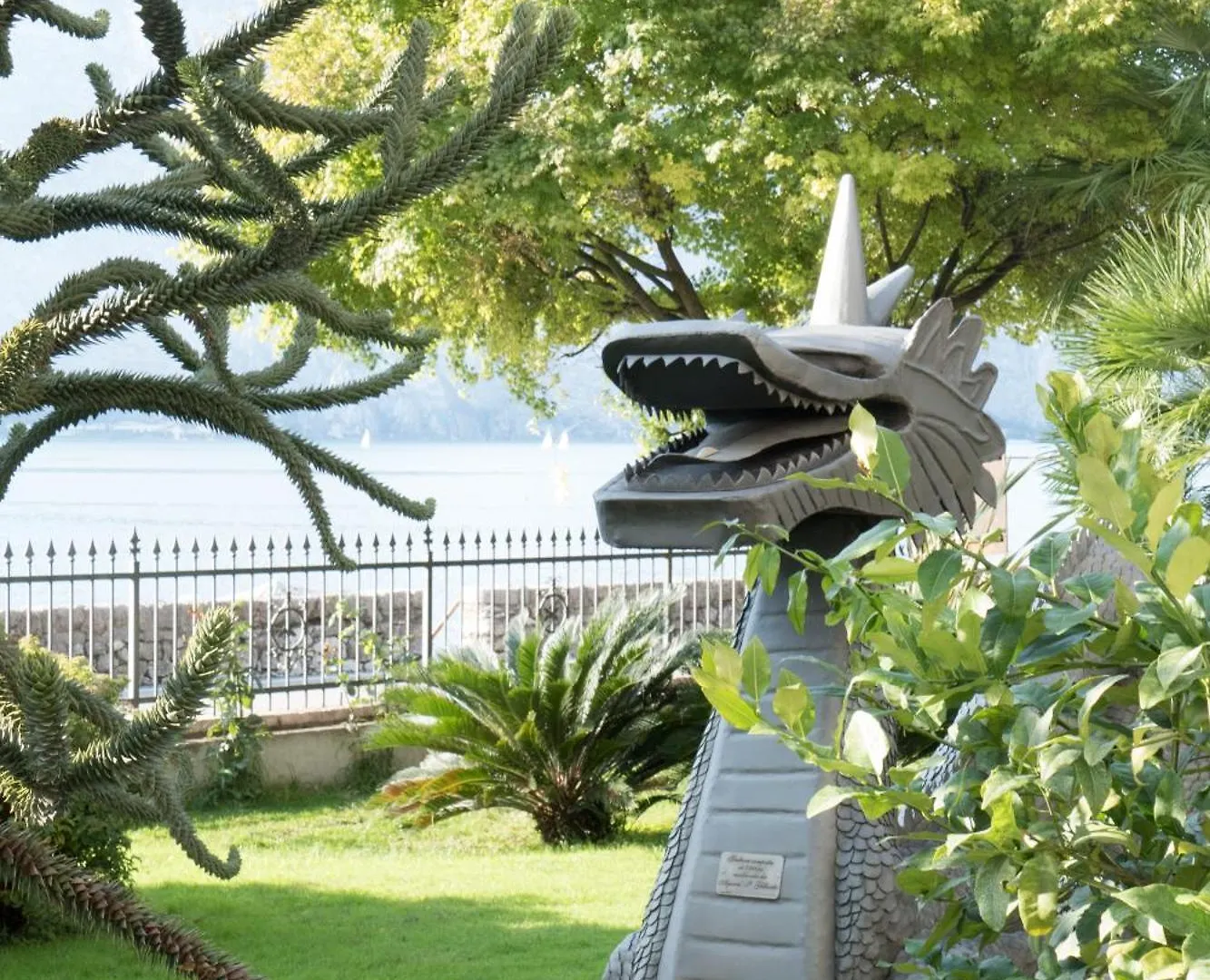 Hotel Drago Suites Brenzone sul Garda